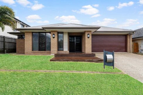 10 Martin Street, Mango Hill QLD 4509