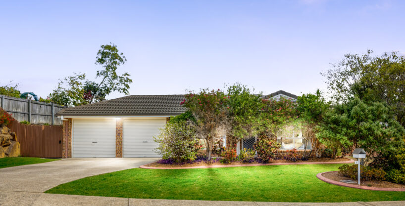 1 Carnea Place, Regents Park QLD 4118