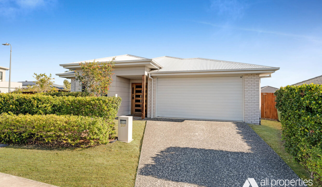 209 Darlington Drive, Yarrabilba QLD 4207