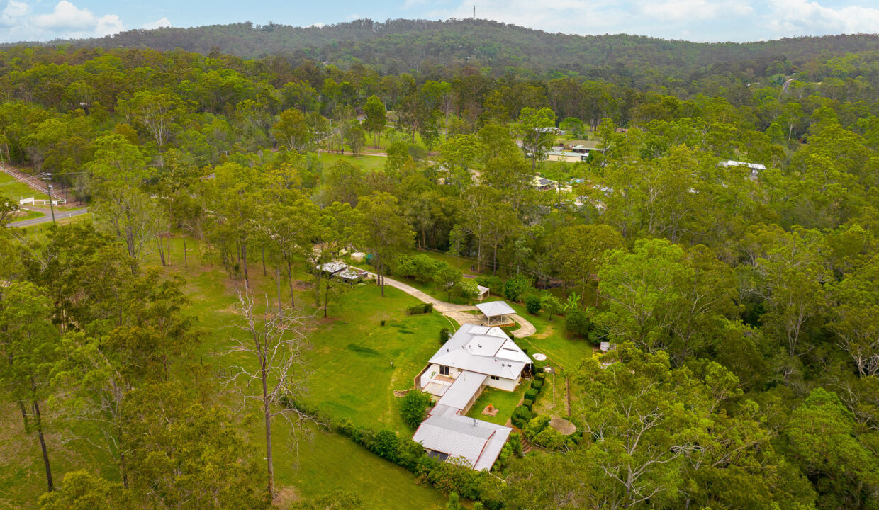 421-431 Greensward Road, Tamborine