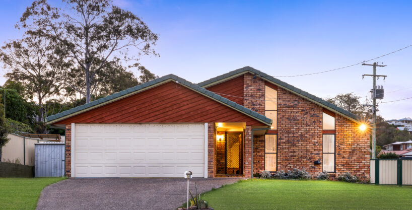 50 Thoms Crescent, Mount Warren Park QLD 4207