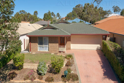 21 Mapleton Crescent, Forest Lake QLD 4078