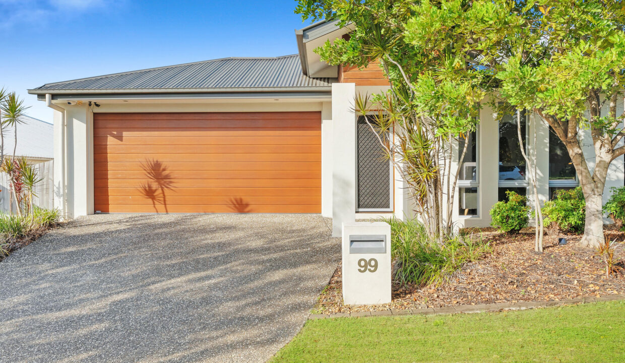 99 Buxton Avenue, Yarrabilba