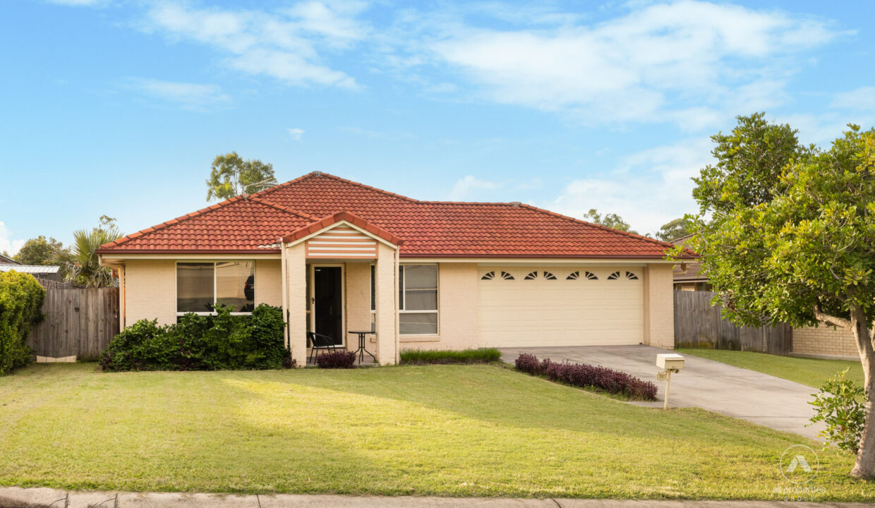 31 Creekside Crescent, Flagstone