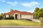 31 Creekside Crescent, Flagstone